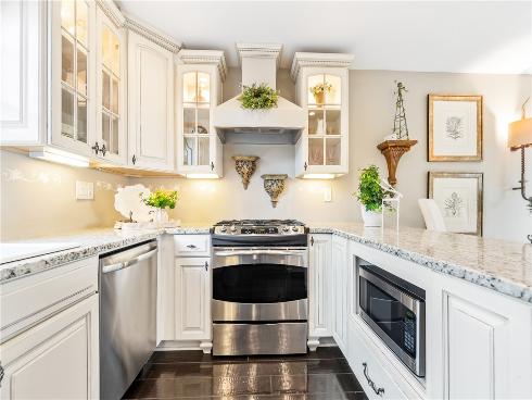 18576  Vallarta  , Huntington Beach, CA