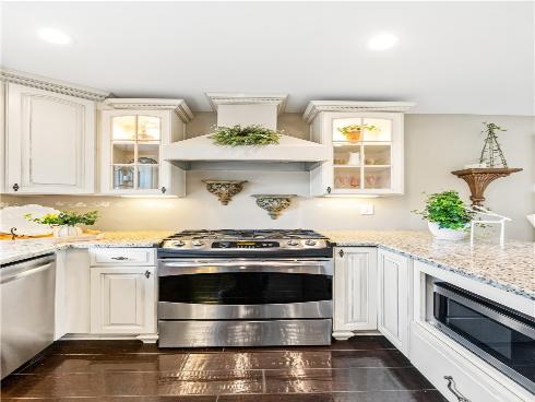 18576  Vallarta  , Huntington Beach, CA