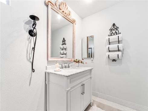 18576  Vallarta  , Huntington Beach, CA