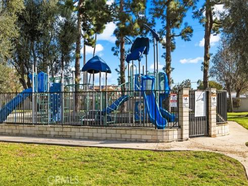 19844 Berkshire , Huntington Beach, CA