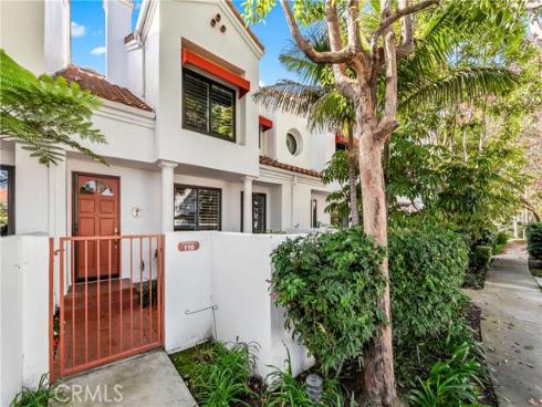 19481  Pompano  110 , Huntington Beach, CA