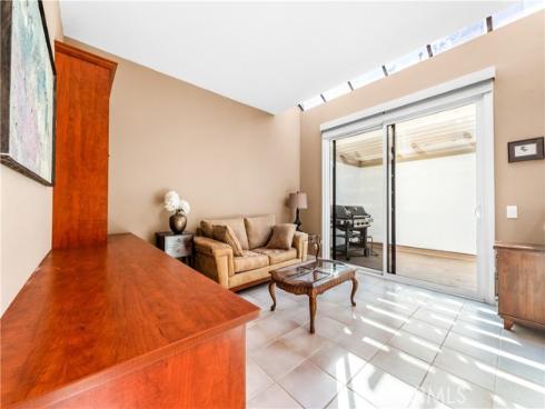 19481  Pompano  110 , Huntington Beach, CA