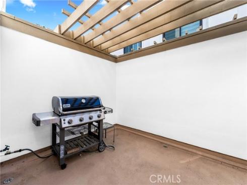 19481  Pompano  110 , Huntington Beach, CA