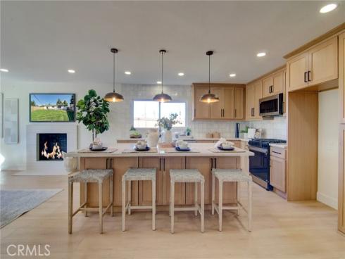 8652  Royer  , Huntington Beach, CA