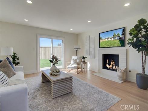 8652  Royer  , Huntington Beach, CA