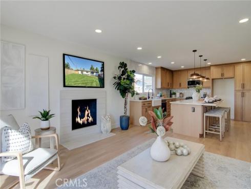 8652  Royer  , Huntington Beach, CA