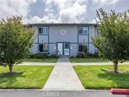 16509 Caballero 30B Lane, Huntington Beach, CA