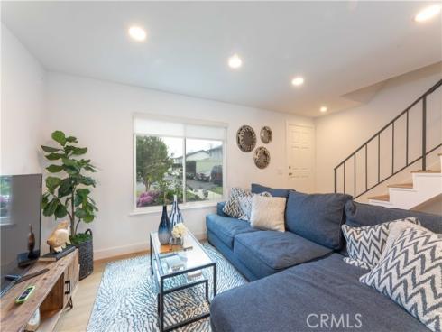 16509 Caballero 30B Lane, Huntington Beach, CA