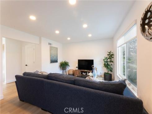 16509 Caballero 30B Lane, Huntington Beach, CA