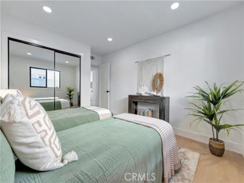 21211 Binghampton Circle, Huntington Beach, CA