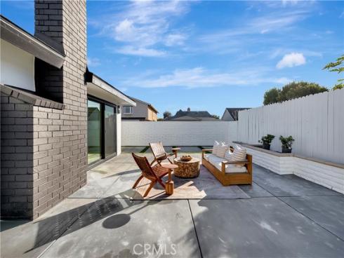 21211 Binghampton Circle, Huntington Beach, CA