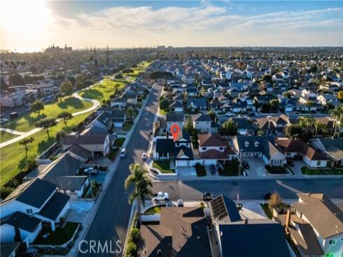 21211 Binghampton Circle, Huntington Beach, CA