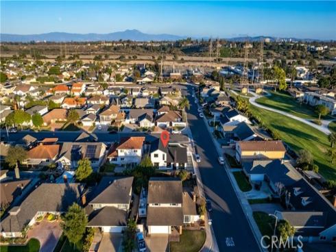 21211 Binghampton Circle, Huntington Beach, CA