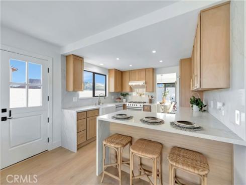 21211 Binghampton Circle, Huntington Beach, CA