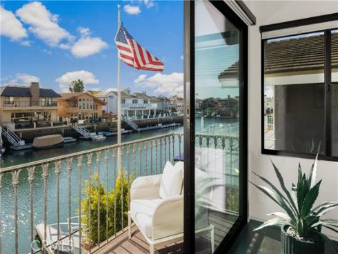 4072  Morning Star  , Huntington Beach, CA