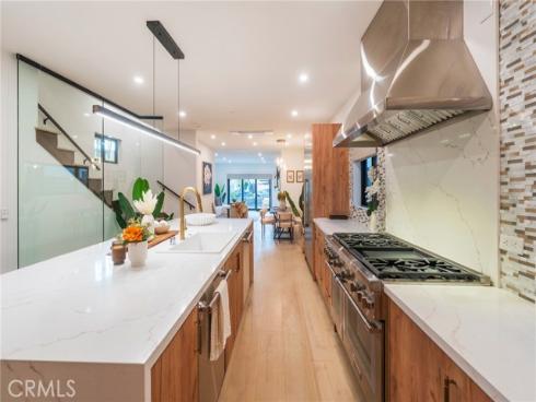 422 20th Street, Huntington Beach, CA