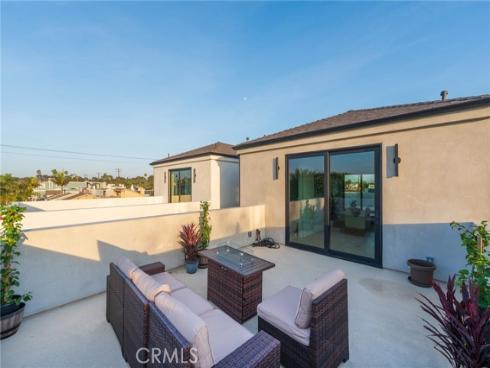 422 20th Street, Huntington Beach, CA