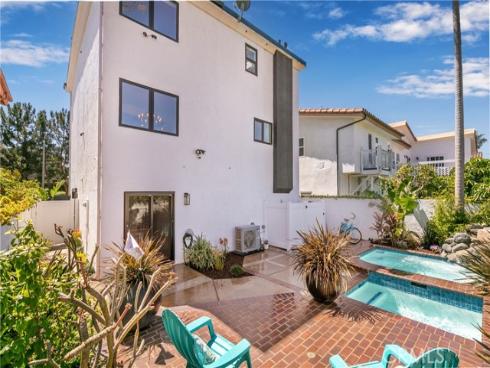 4651  Los Patos  , Huntington Beach, CA