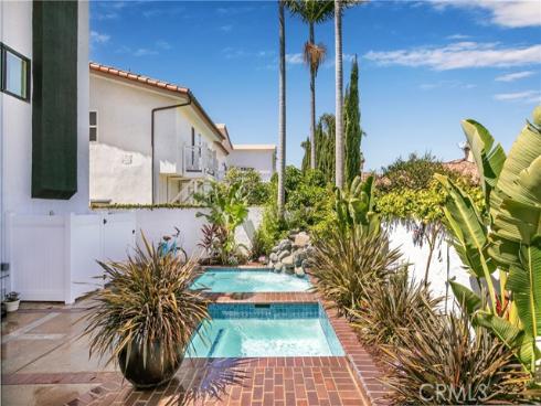 4651  Los Patos  , Huntington Beach, CA