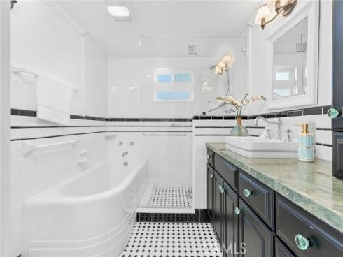 16401 Serenade Lane, Huntington Beach, CA