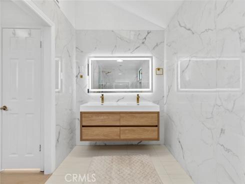 16401 Serenade Lane, Huntington Beach, CA