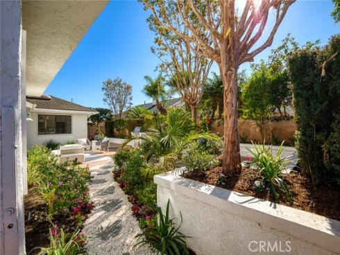 16401 Serenade Lane, Huntington Beach, CA