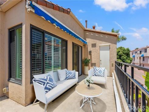 3211  Anne  CI102  Circle, Huntington Beach, CA