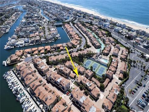 3211  Anne  CI102  Circle, Huntington Beach, CA