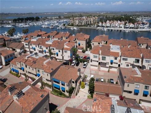 3211  Anne  CI102  Circle, Huntington Beach, CA