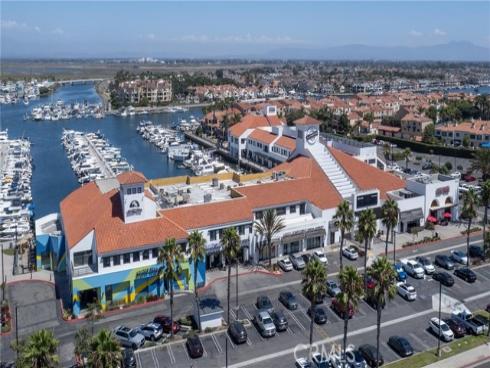 3211  Anne  CI102  Circle, Huntington Beach, CA