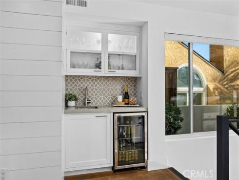 509  8th   Street, Huntington Beach, CA