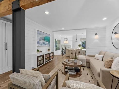 509  8th   Street, Huntington Beach, CA