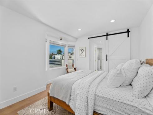 509  8th   Street, Huntington Beach, CA