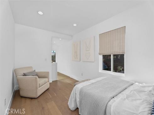 509  8th   Street, Huntington Beach, CA