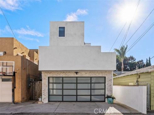509  8th   Street, Huntington Beach, CA