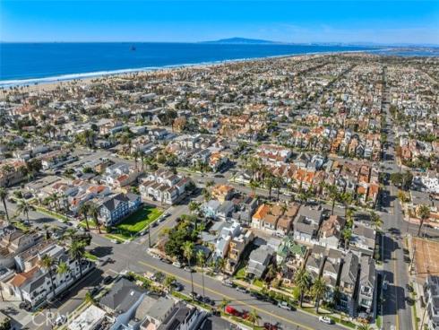 509  8th   Street, Huntington Beach, CA