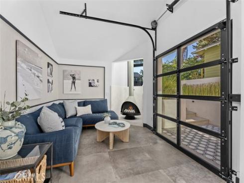 509  8th   Street, Huntington Beach, CA