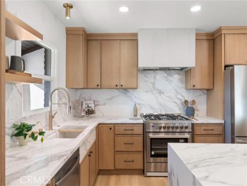 20642  Goshawk   Lane, Huntington Beach, CA