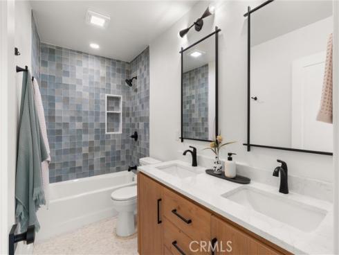 20642  Goshawk   Lane, Huntington Beach, CA