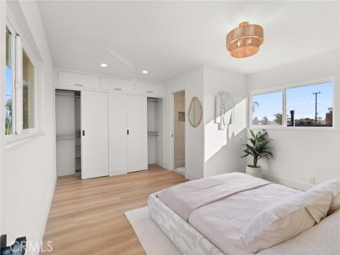 20642  Goshawk   Lane, Huntington Beach, CA