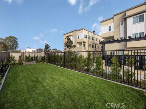 7228 Alchemy Circle, Huntington Beach, CA