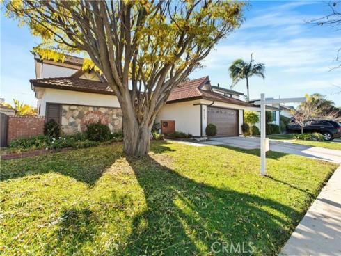 8232 Mandeville , Huntington Beach, CA