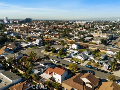 8232 Mandeville , Huntington Beach, CA