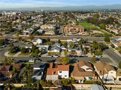 8232 Mandeville , Huntington Beach, CA