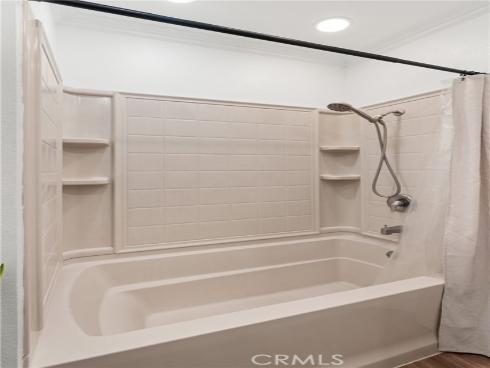 2323  Huntington  904  Street, Huntington Beach, CA