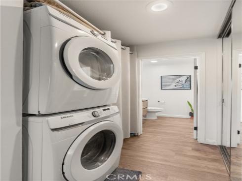 2323  Huntington  904  Street, Huntington Beach, CA