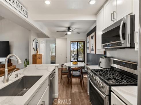 2323  Huntington  904  Street, Huntington Beach, CA