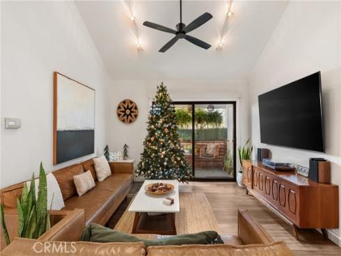 2323  Huntington  904  Street, Huntington Beach, CA