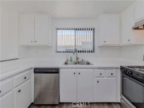 17722  Sergio Cir  203 , Huntington Beach, CA