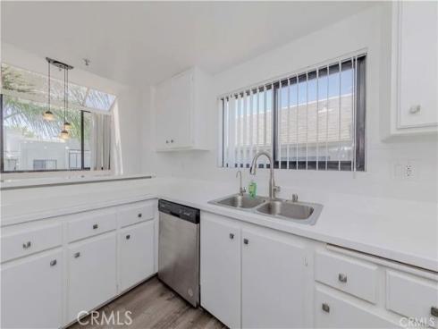 17722  Sergio Cir  203 , Huntington Beach, CA